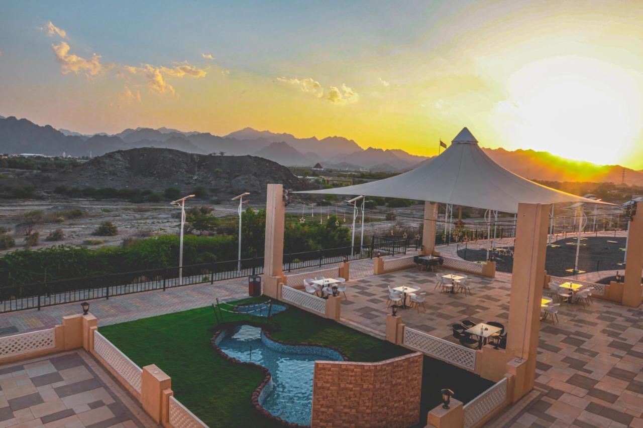 Hatta Guest House Eksteriør billede